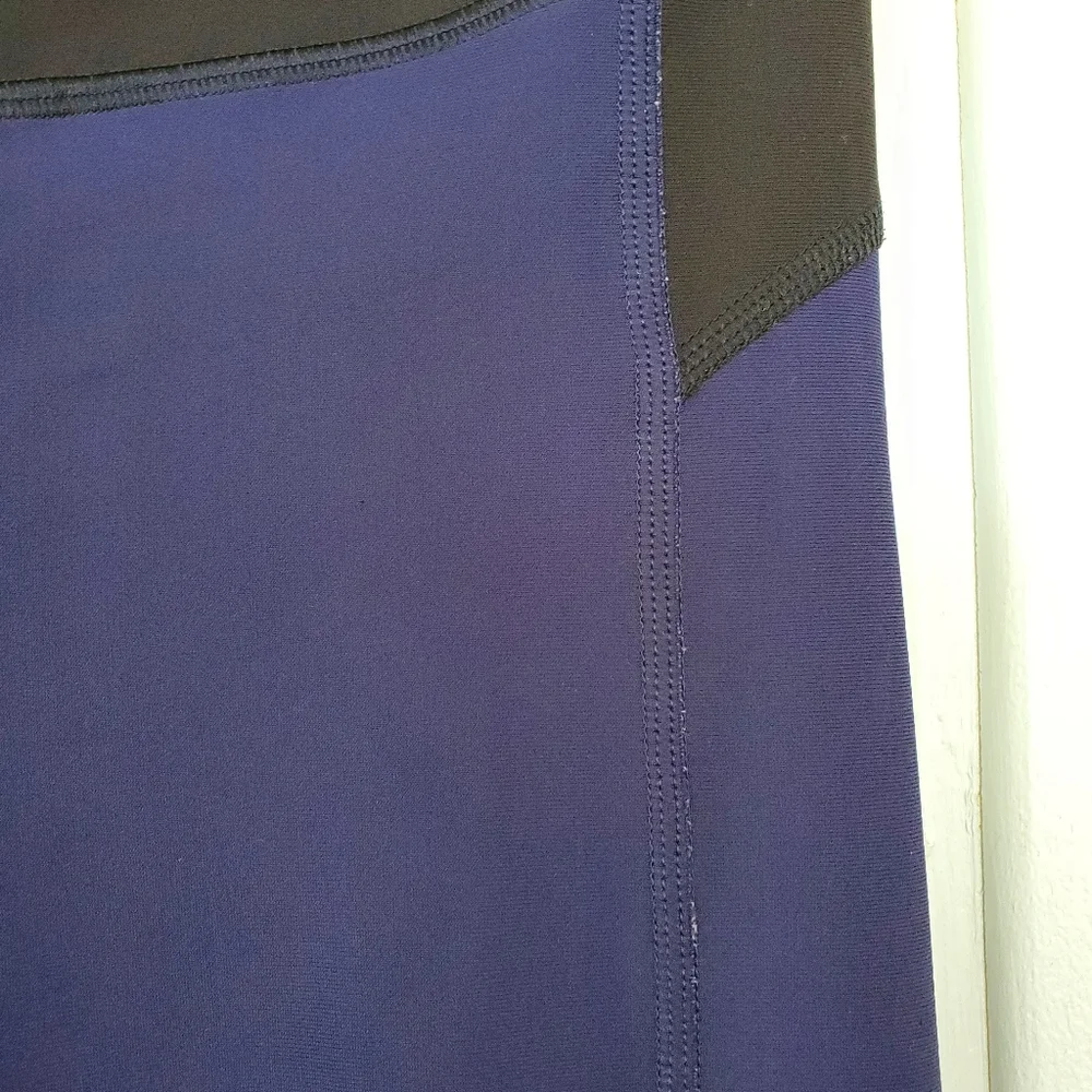 Under Armour Heat Gear Leggings - Picture 6 of 6